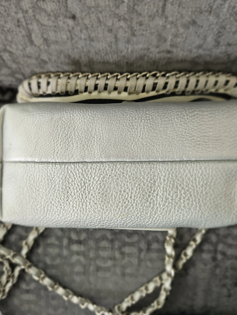 Steve Madden Quilted Metallic Silver Chain Shoulder Bag - Picture 12 of 16